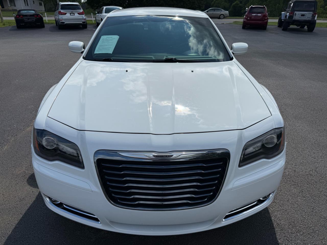 Chrysler 300 4dr Sdn 300S RWD 2014