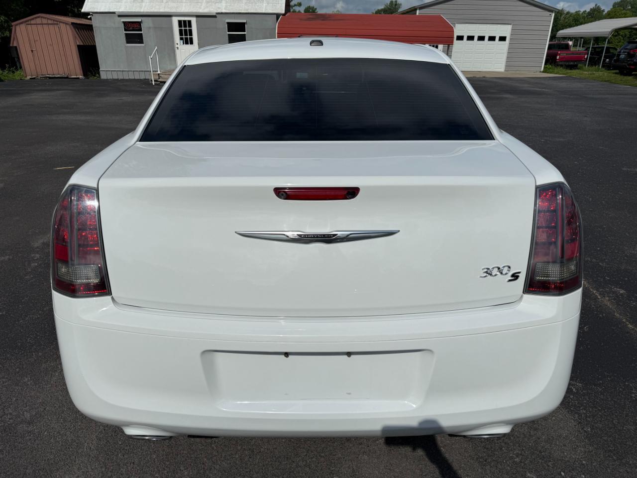 Chrysler 300 4dr Sdn 300S RWD 2014