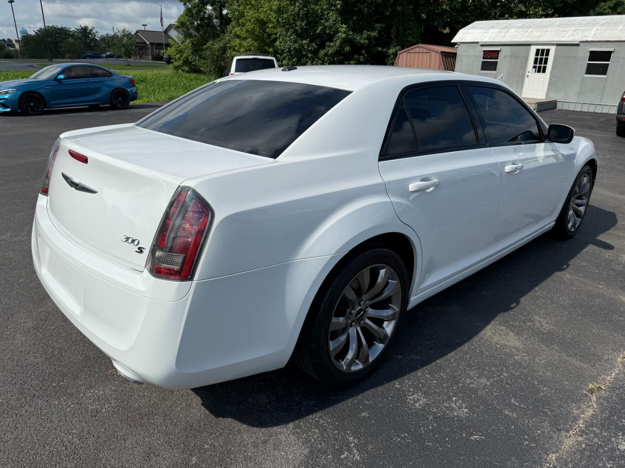 Chrysler 300 4dr Sdn 300S RWD 2014