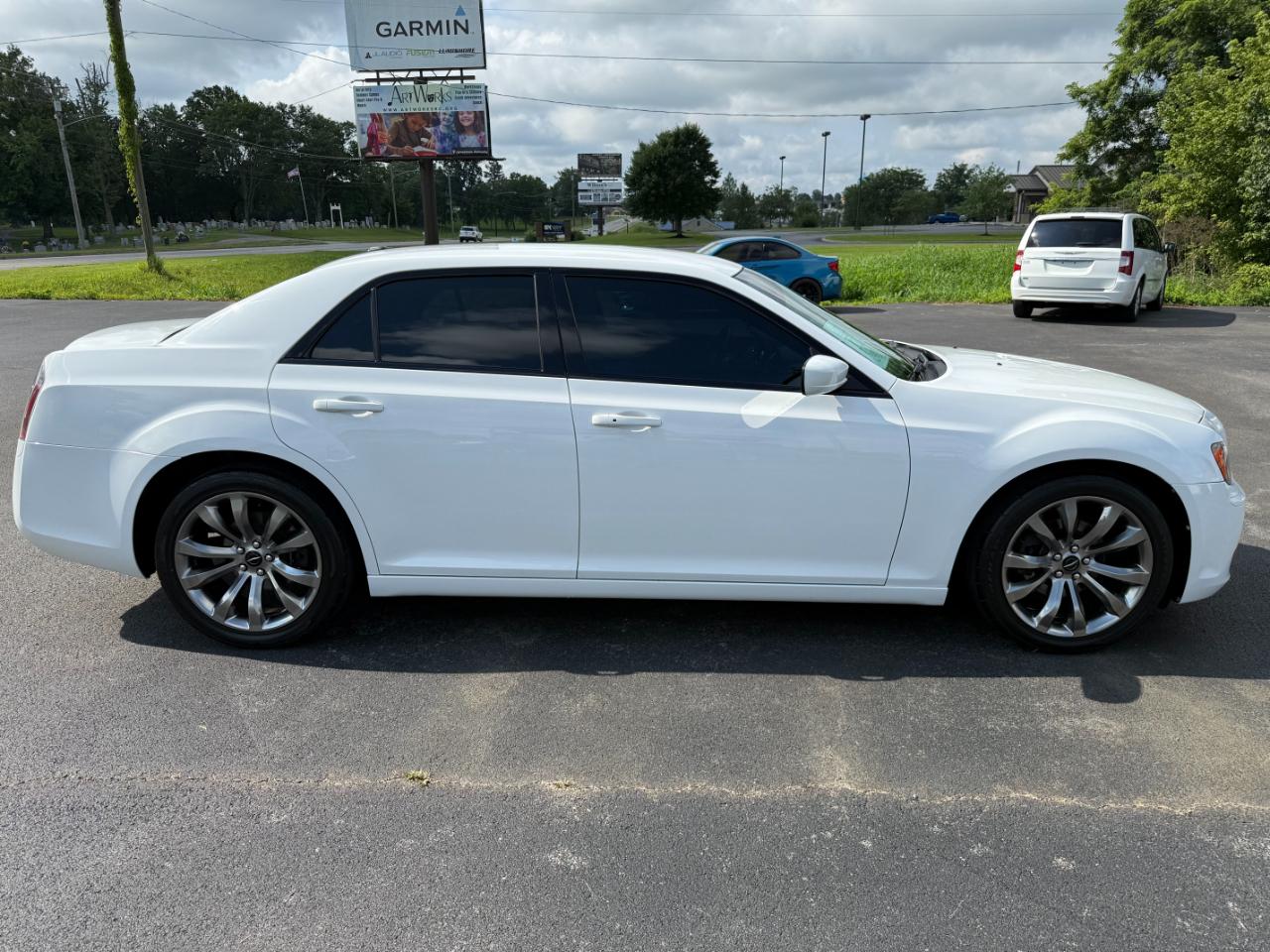 Chrysler 300 4dr Sdn 300S RWD 2014