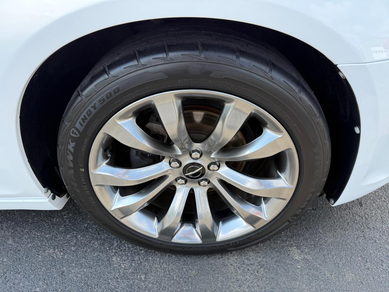 Chrysler 300 4dr Sdn 300S RWD 2014