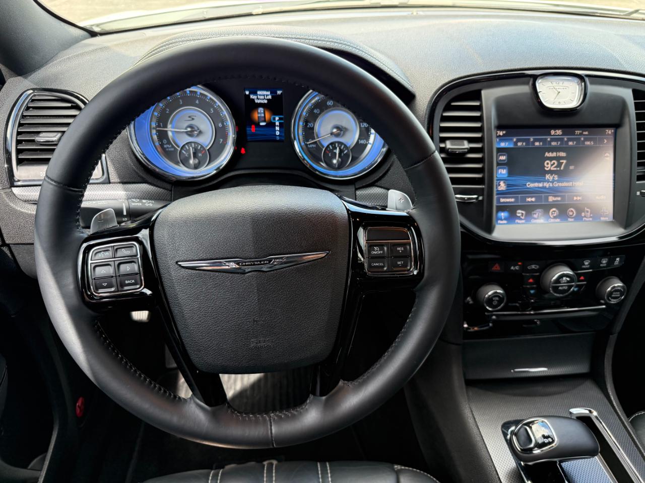 Chrysler 300 4dr Sdn 300S RWD 2014