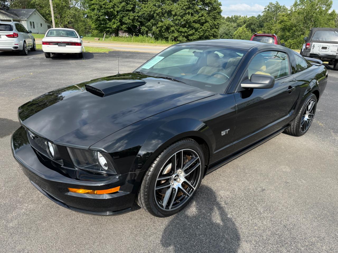 Ford Mustang 2dr Cpe GT Premium 2007