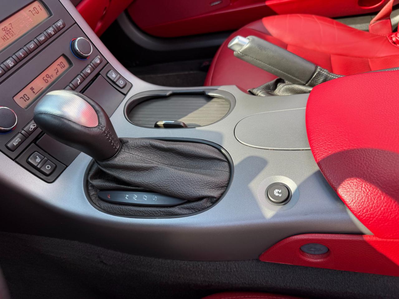 Chevrolet Corvette 2dr Conv 2006