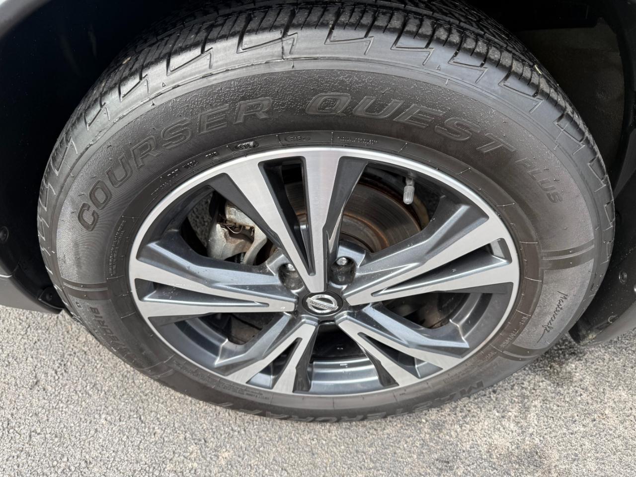 Nissan Rogue FWD SL 2017