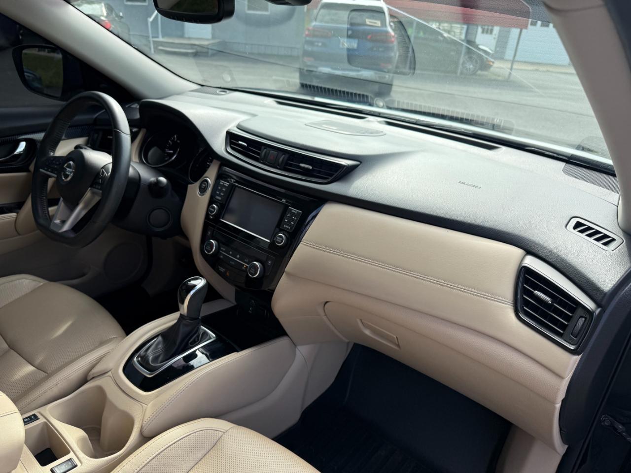 Nissan Rogue FWD SL 2017