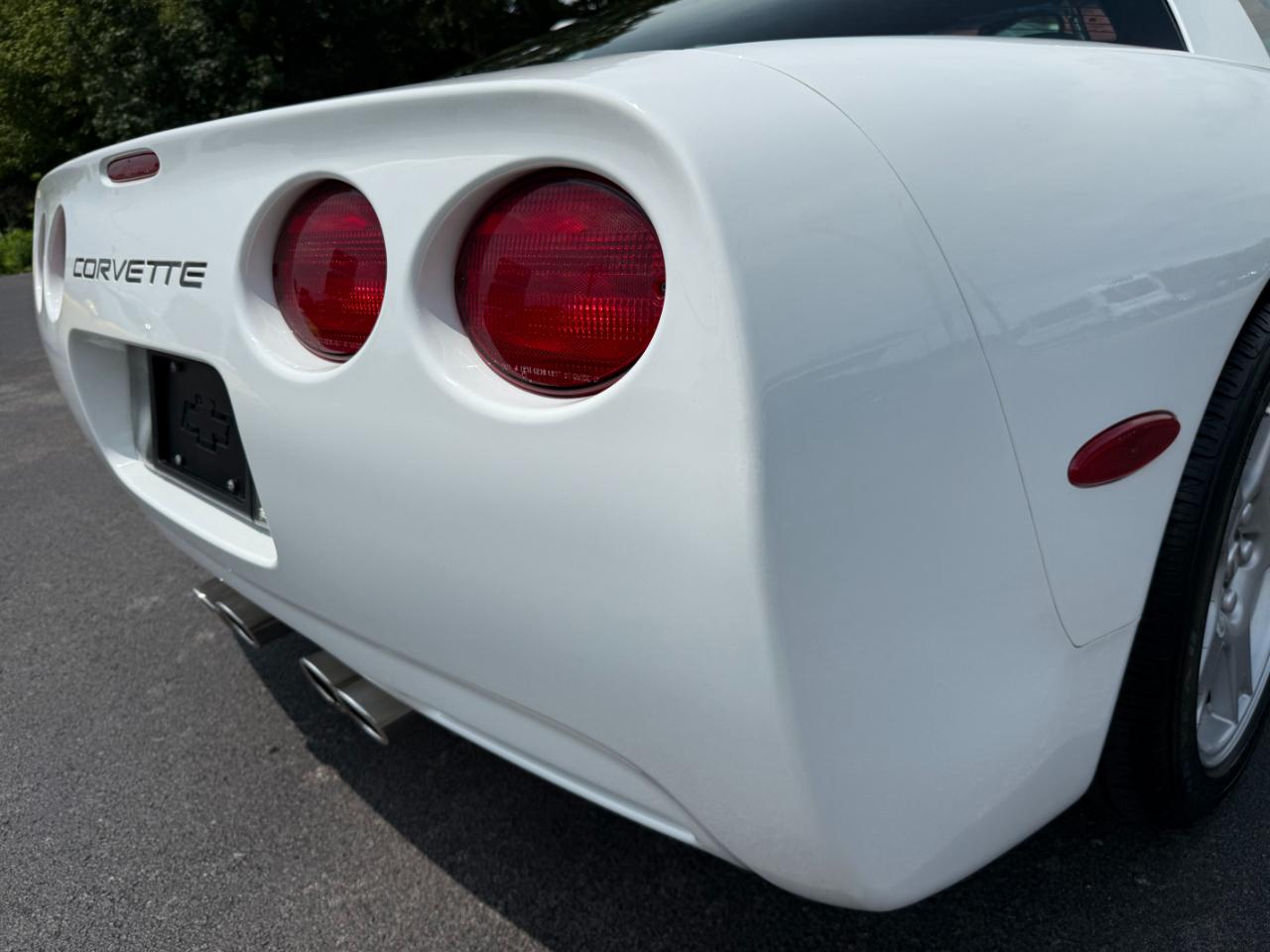 Chevrolet Corvette 2dr Cpe 1998