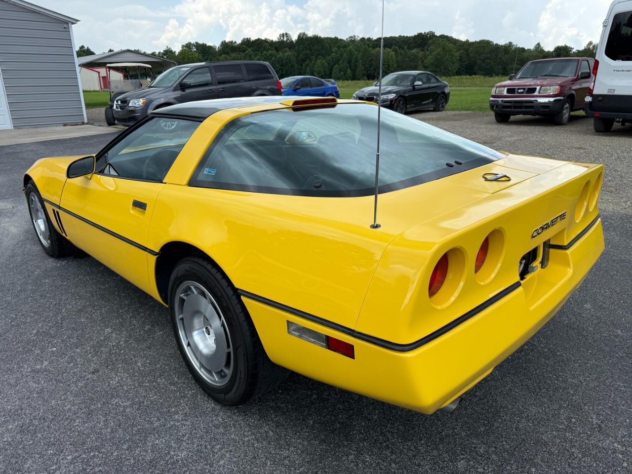 Chevrolet Corvette 2dr Hatchback Coupe 1986