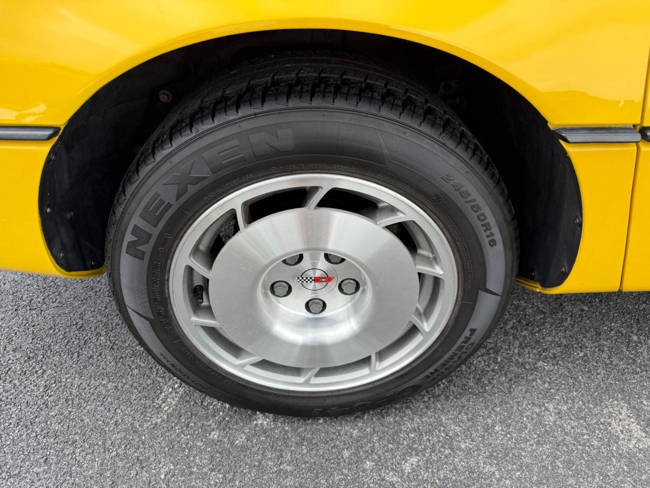 Chevrolet Corvette 2dr Hatchback Coupe 1986