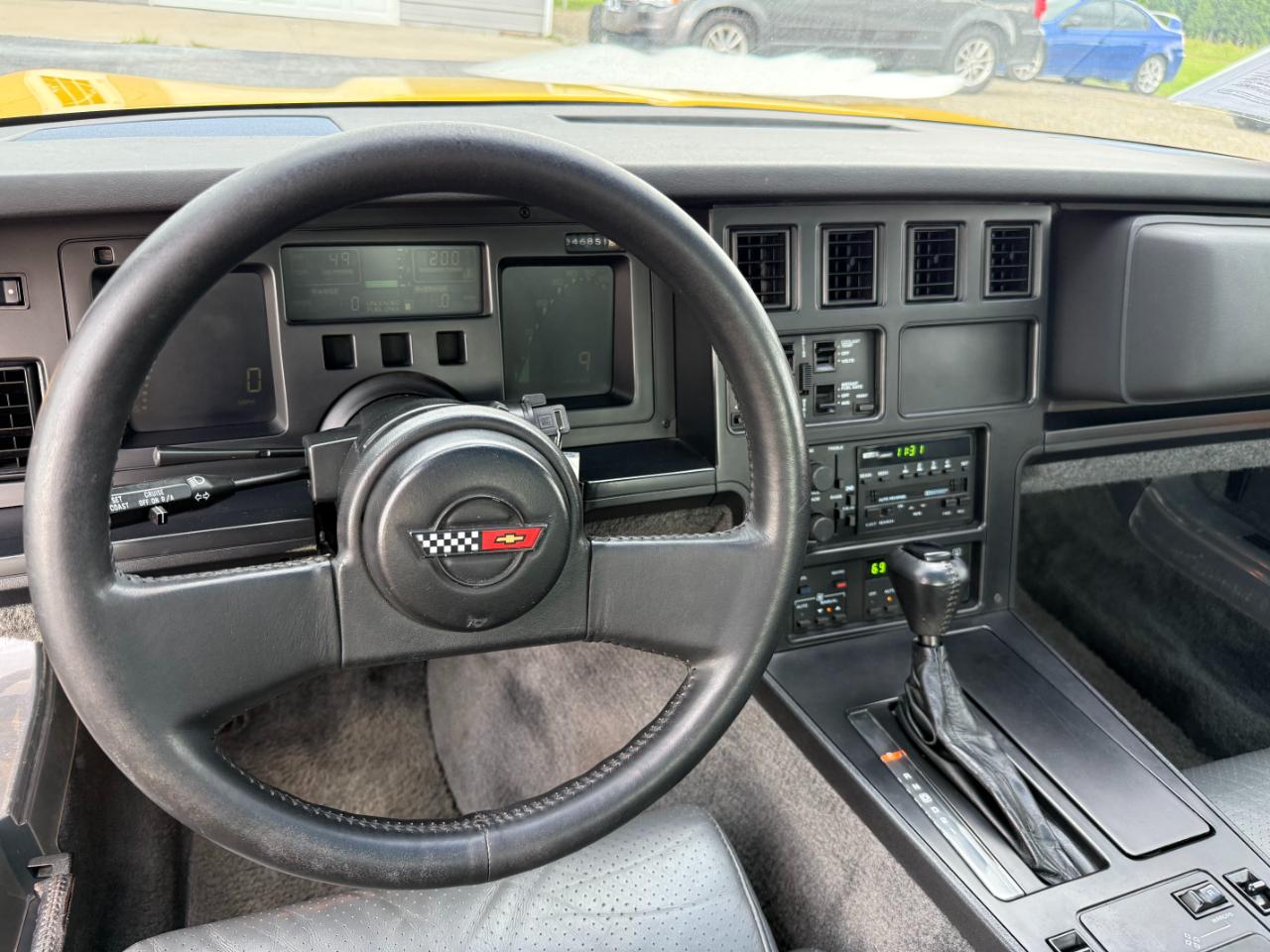 Chevrolet Corvette 2dr Hatchback Coupe 1986