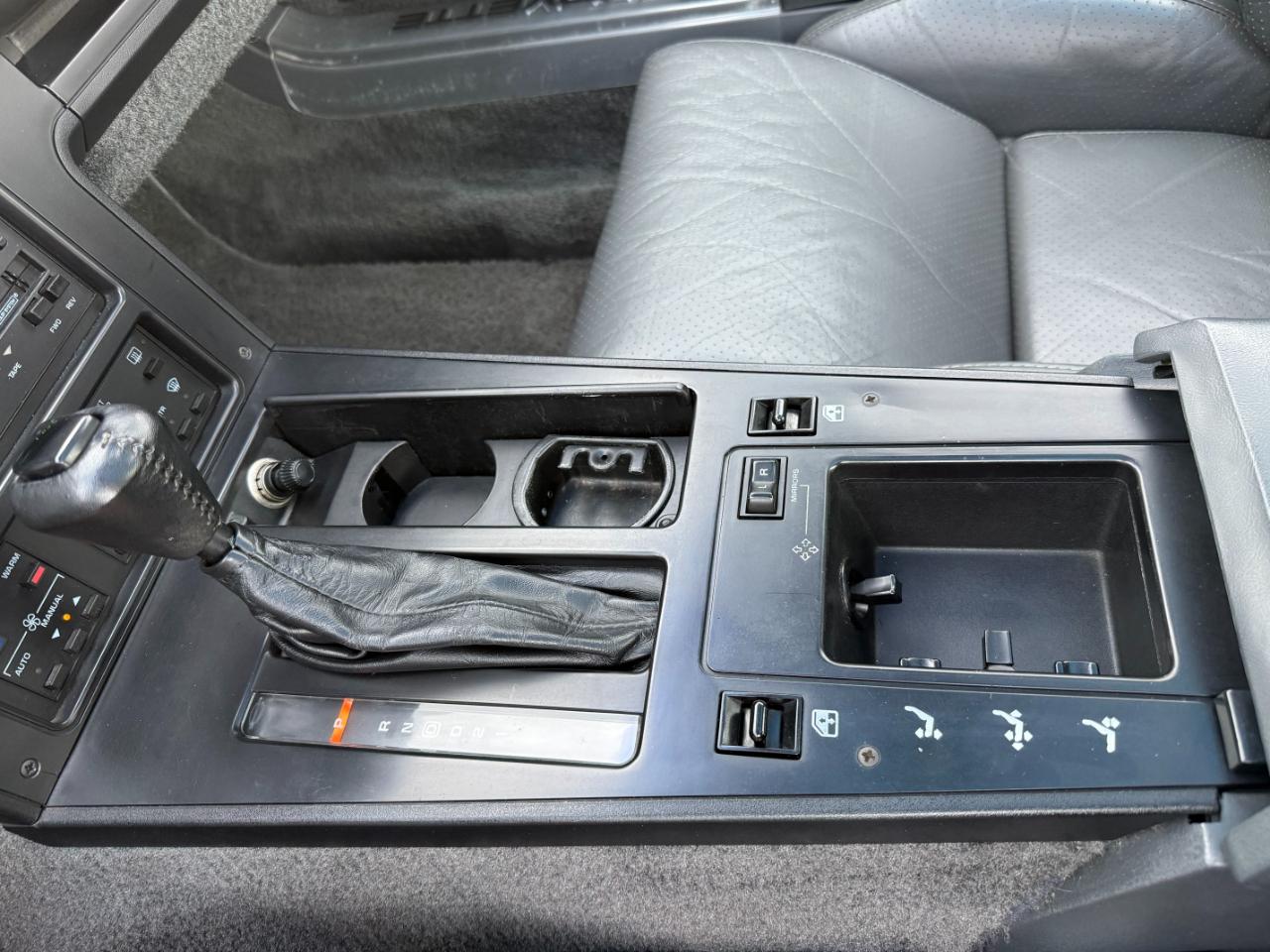 Chevrolet Corvette 2dr Hatchback Coupe 1986