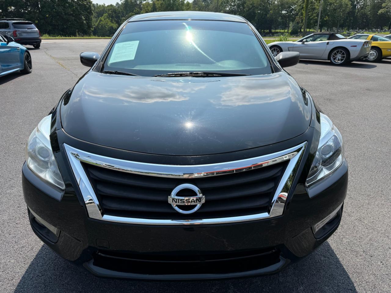 Nissan Altima 4dr Sdn I4 2.5 SV 2015