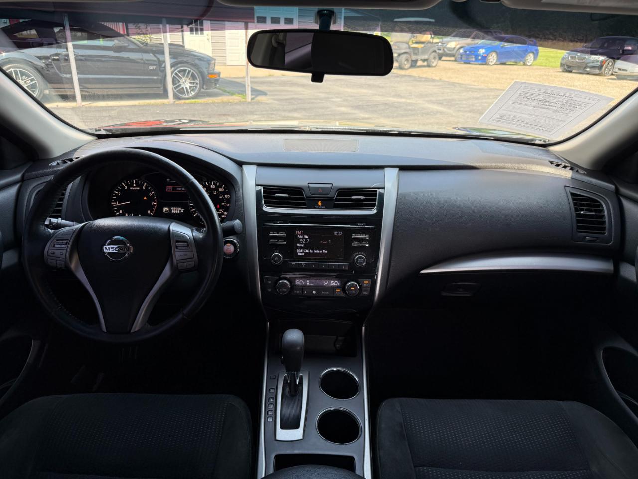 Nissan Altima 4dr Sdn I4 2.5 SV 2015