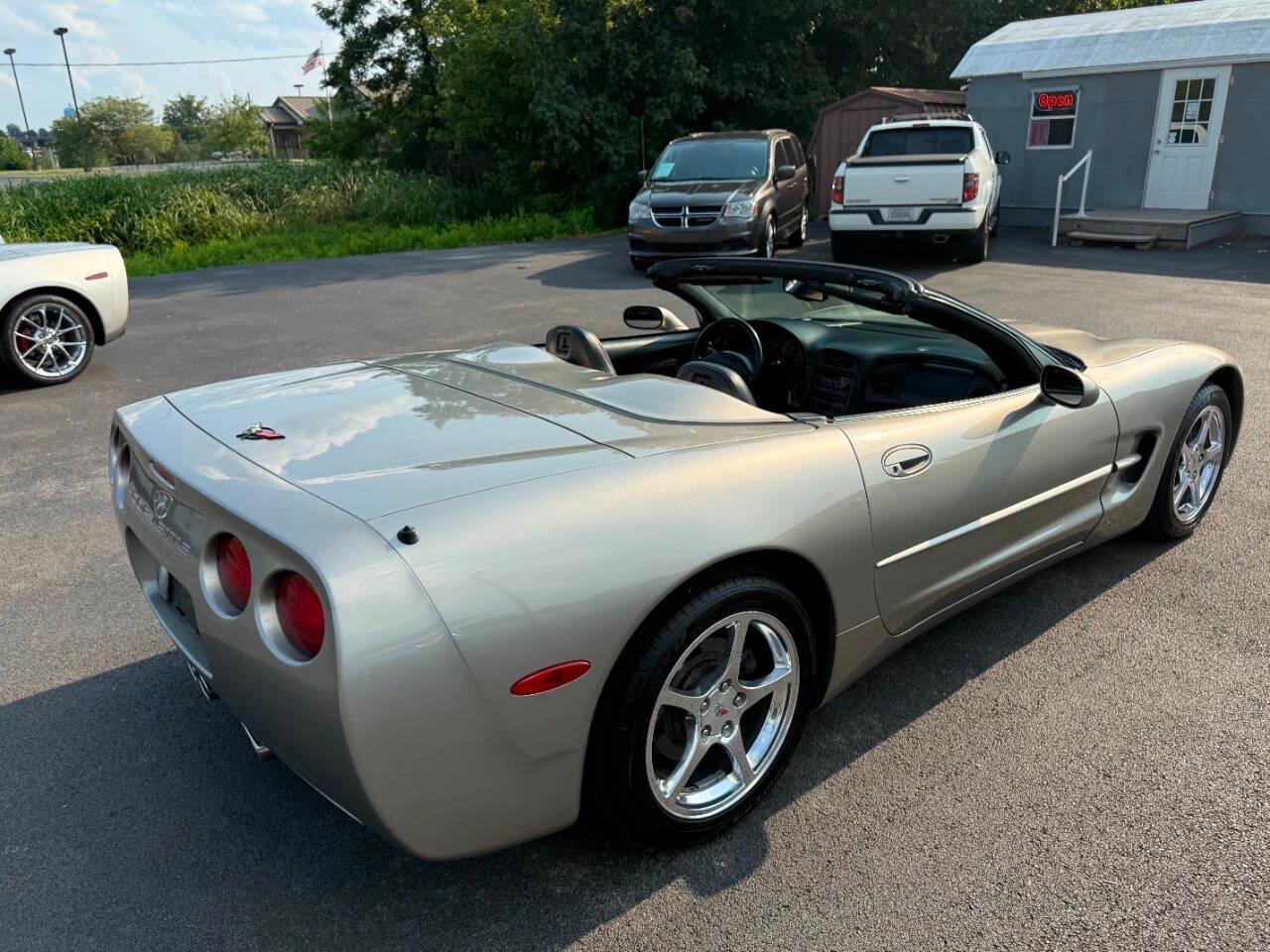 Chevrolet Corvette 2dr Convertible 1999