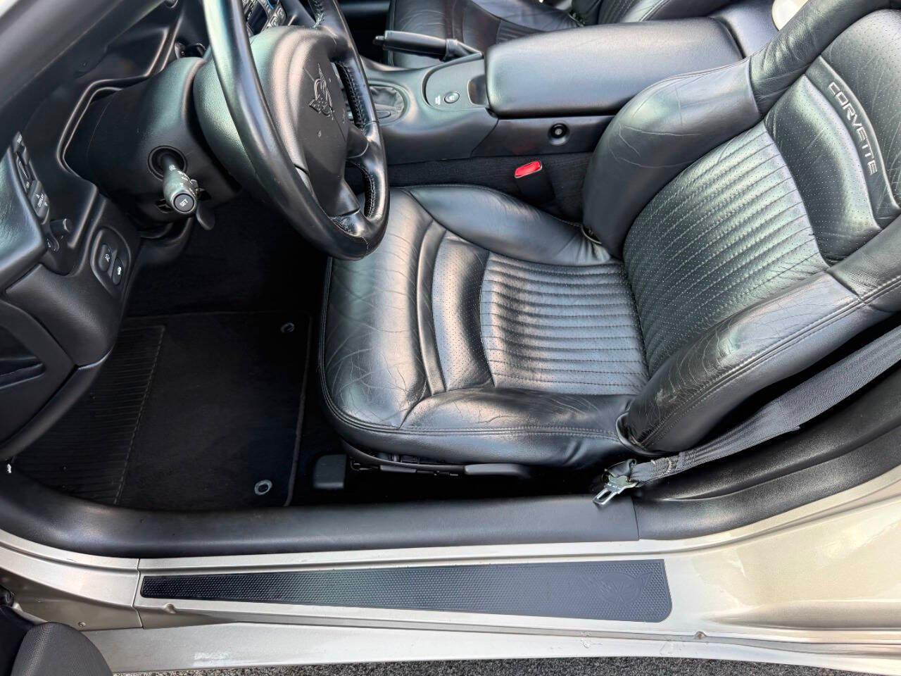 Chevrolet Corvette 2dr Convertible 1999