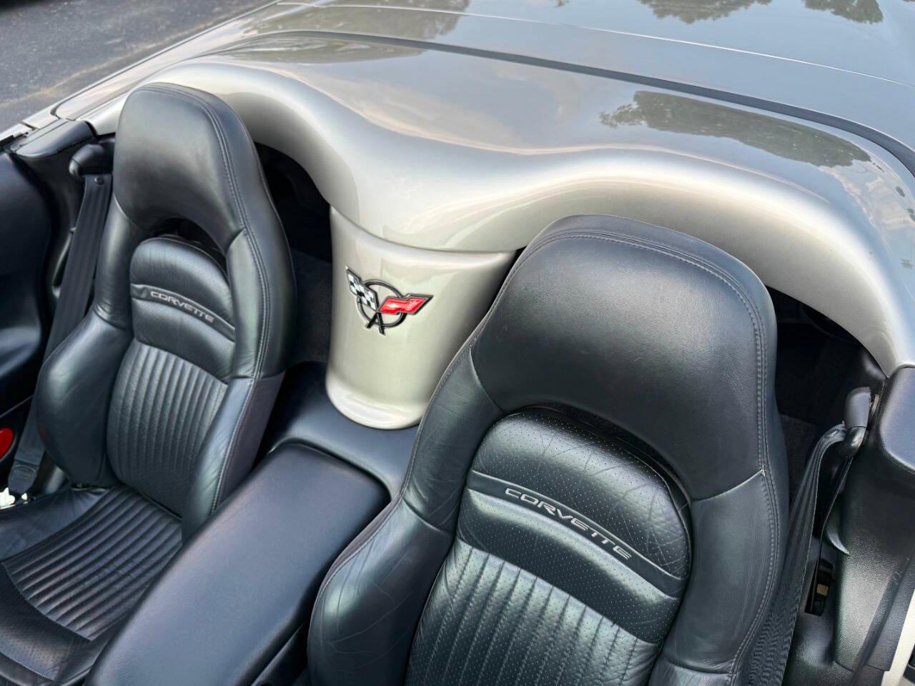 Chevrolet Corvette 2dr Convertible 1999
