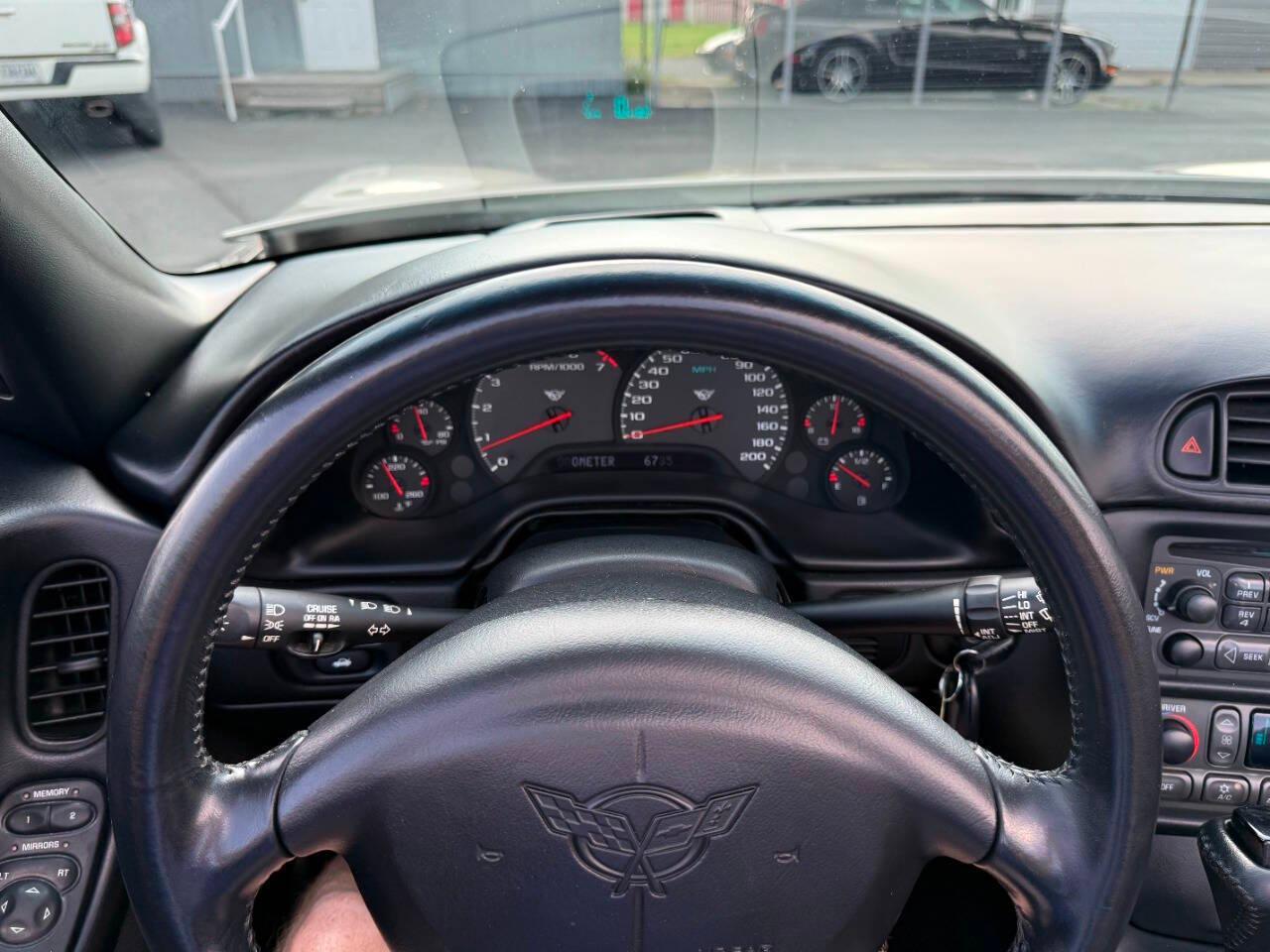 Chevrolet Corvette 2dr Convertible 1999