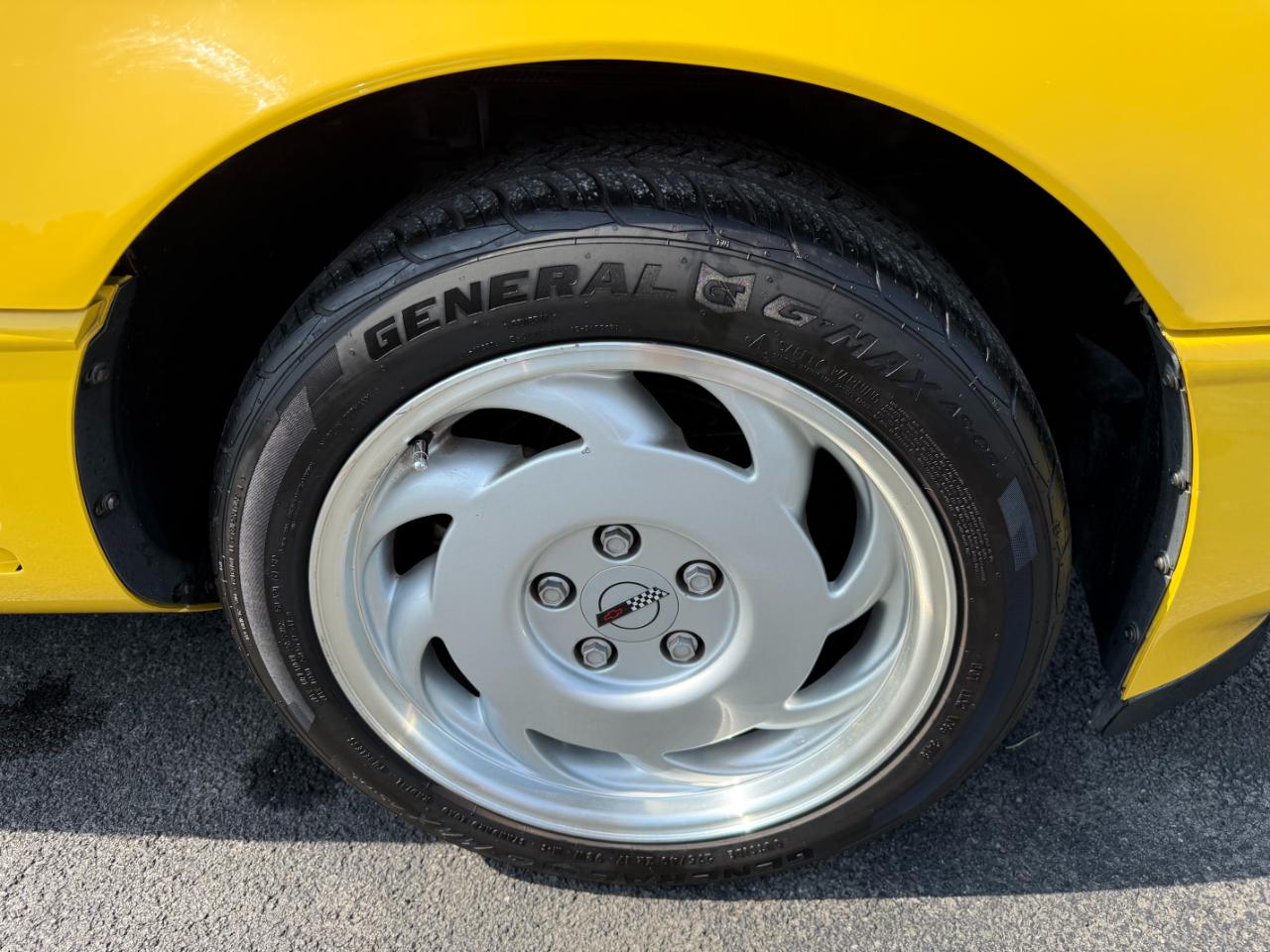 Chevrolet Corvette 2dr Convertible 1992