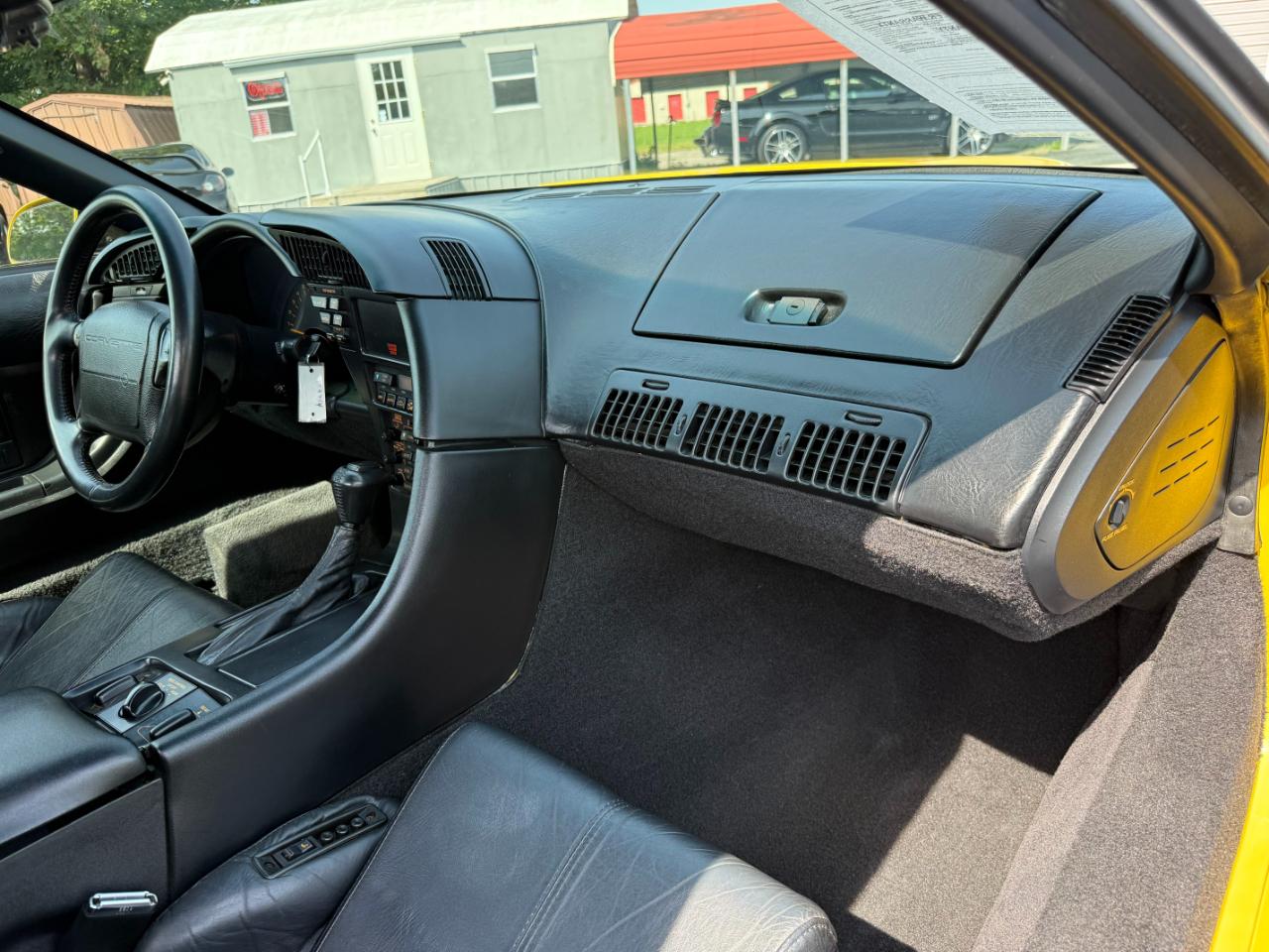 Chevrolet Corvette 2dr Convertible 1992