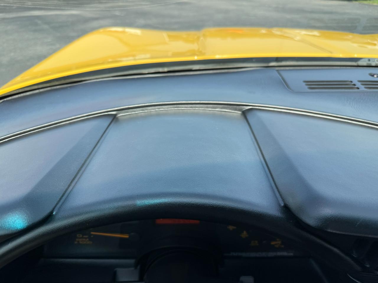 Chevrolet Corvette 2dr Convertible 1992