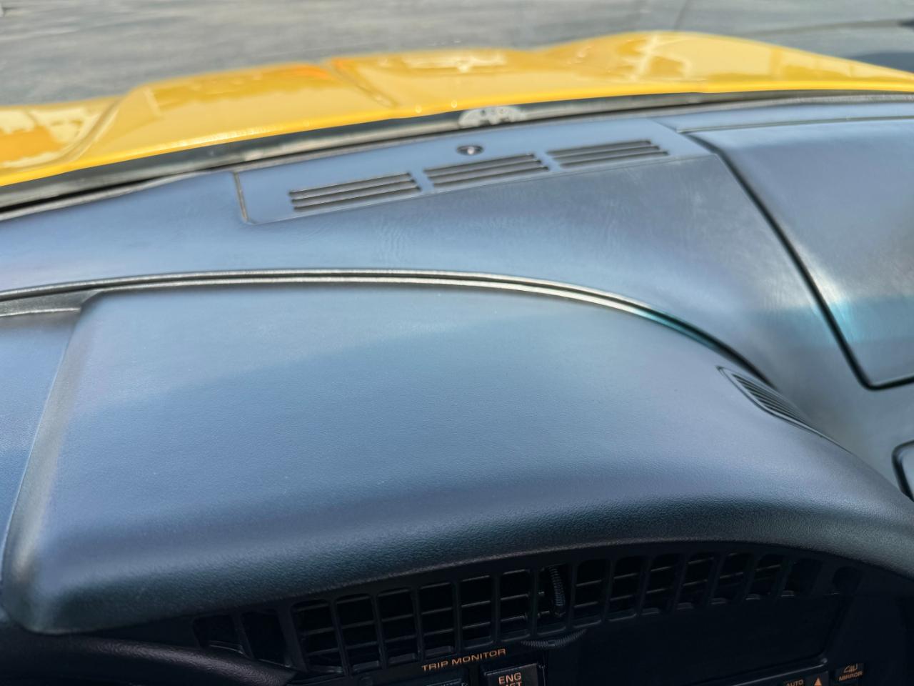 Chevrolet Corvette 2dr Convertible 1992