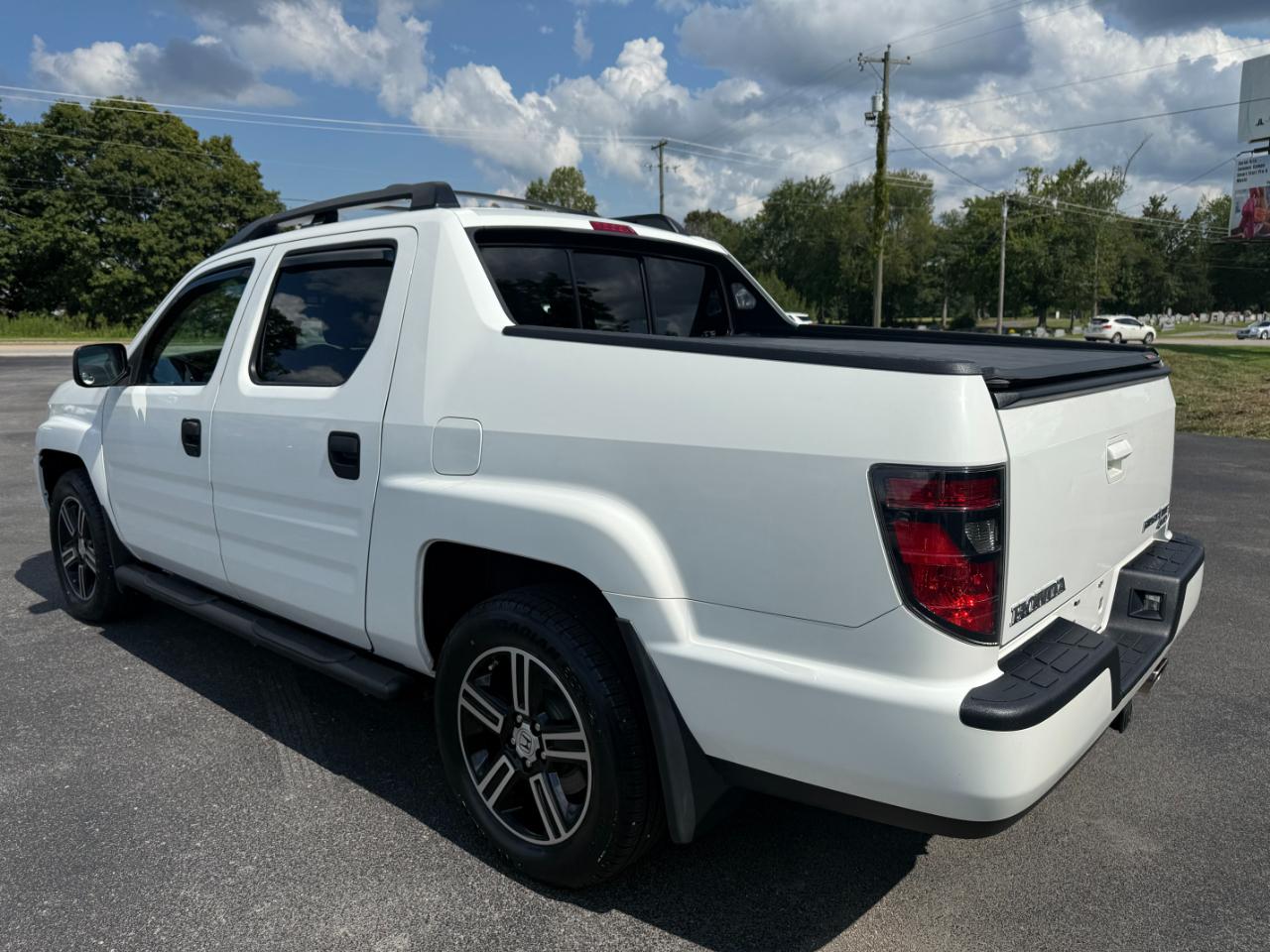Honda Ridgeline 4WD Crew Cab Sport 2014