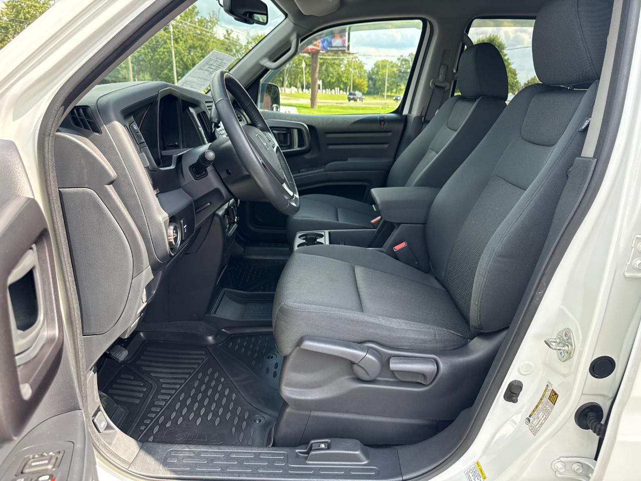 Honda Ridgeline 4WD Crew Cab Sport 2014