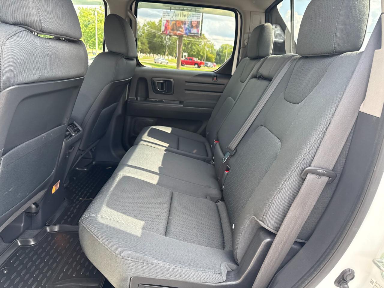 Honda Ridgeline 4WD Crew Cab Sport 2014