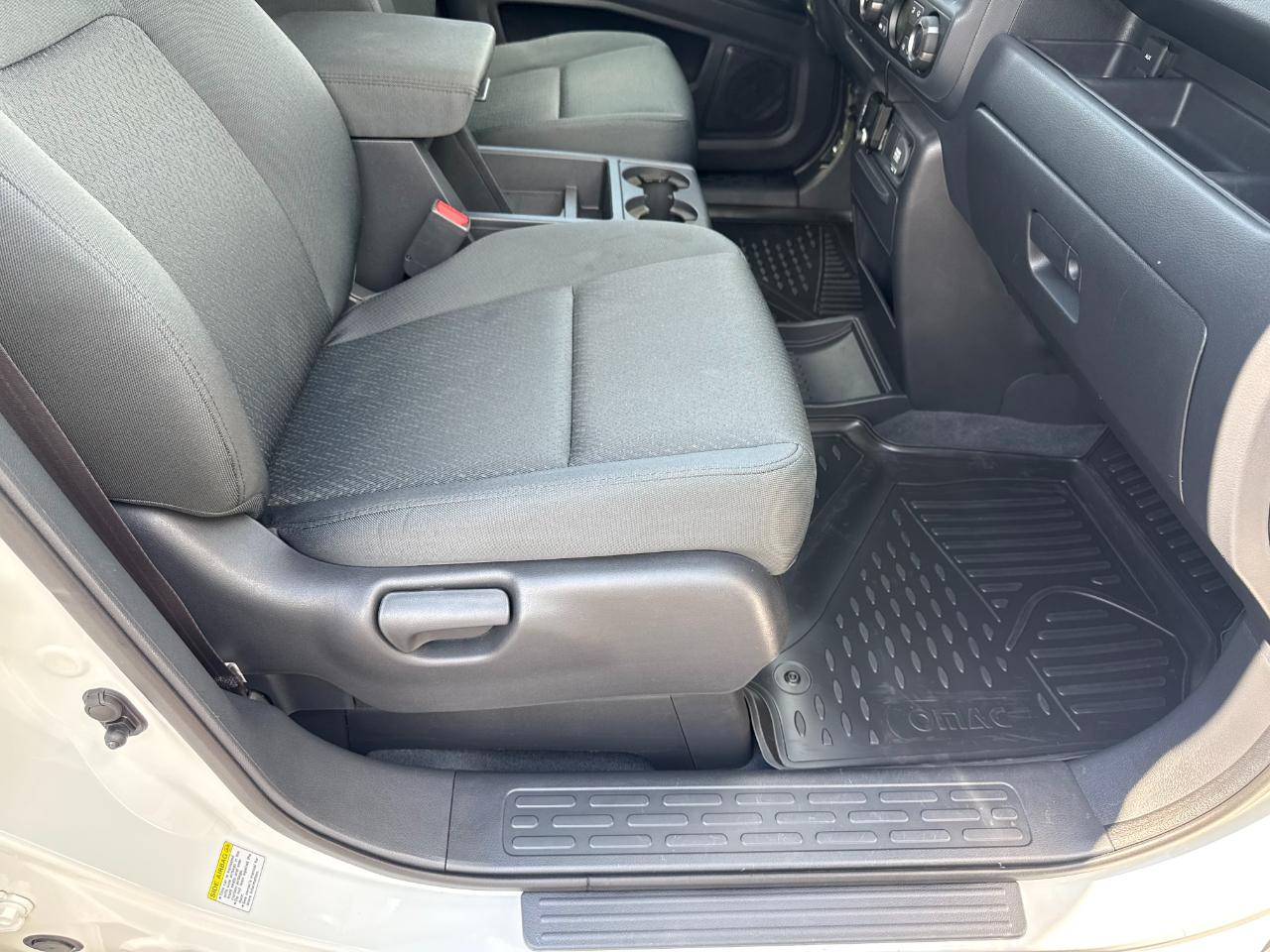 Honda Ridgeline 4WD Crew Cab Sport 2014