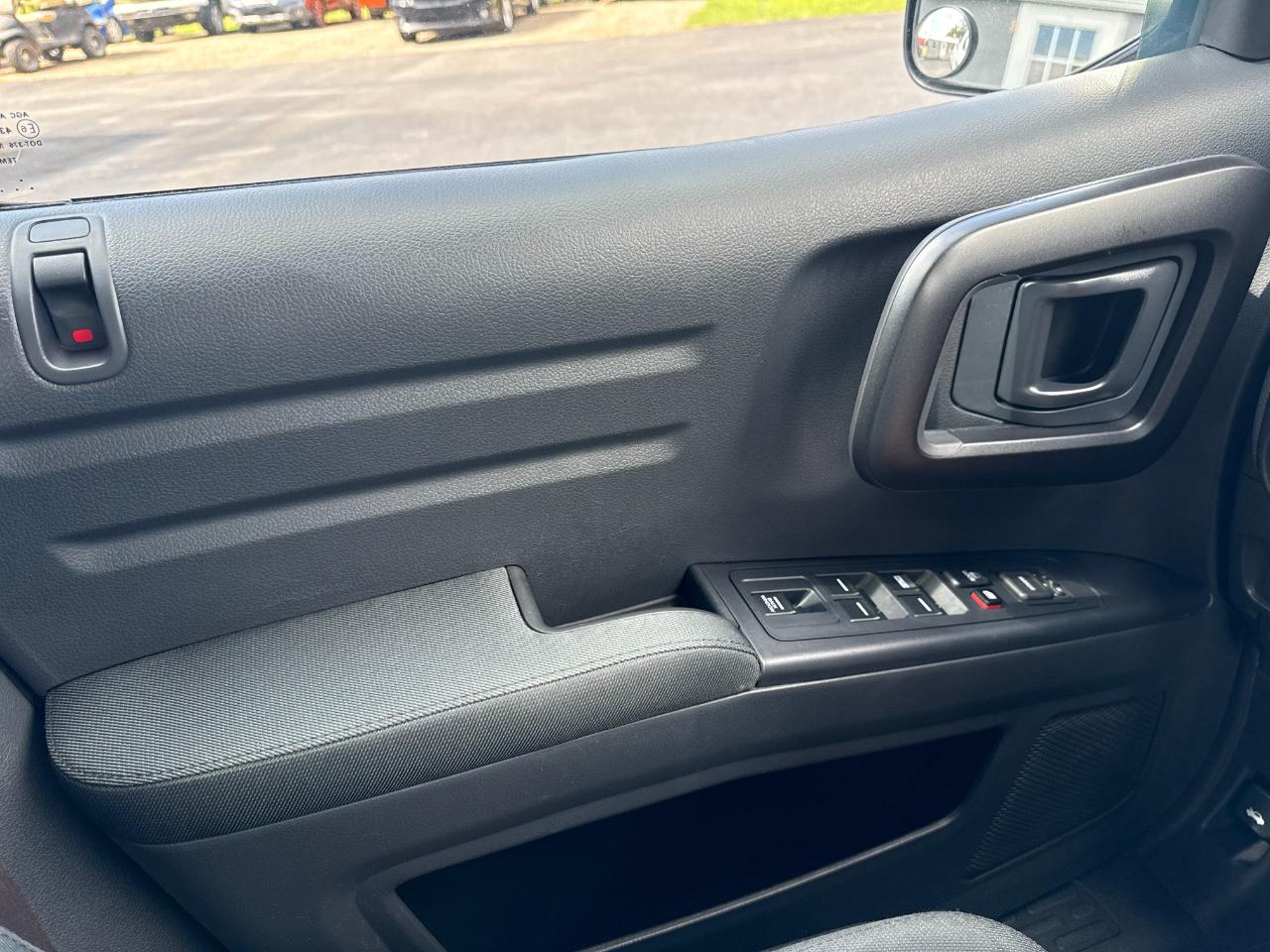 Honda Ridgeline 4WD Crew Cab Sport 2014