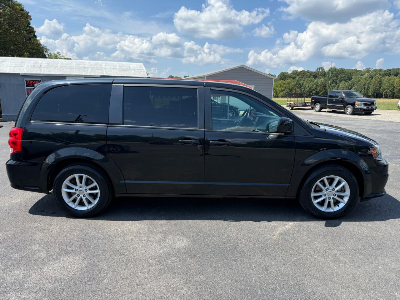 Dodge Grand Caravan SE Plus Wagon 2020
