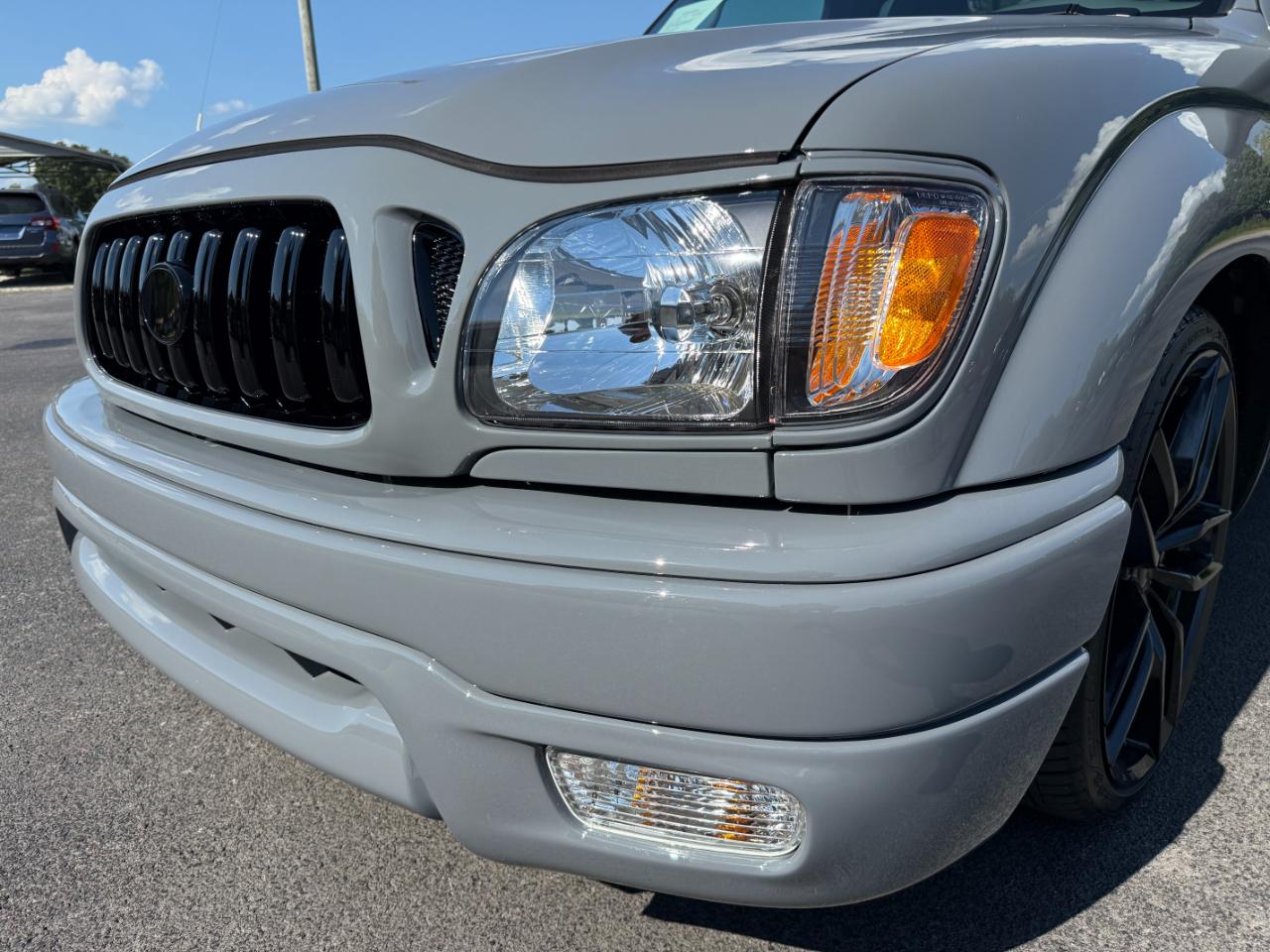 Toyota Tacoma Reg Cab Auto (Natl) 2004