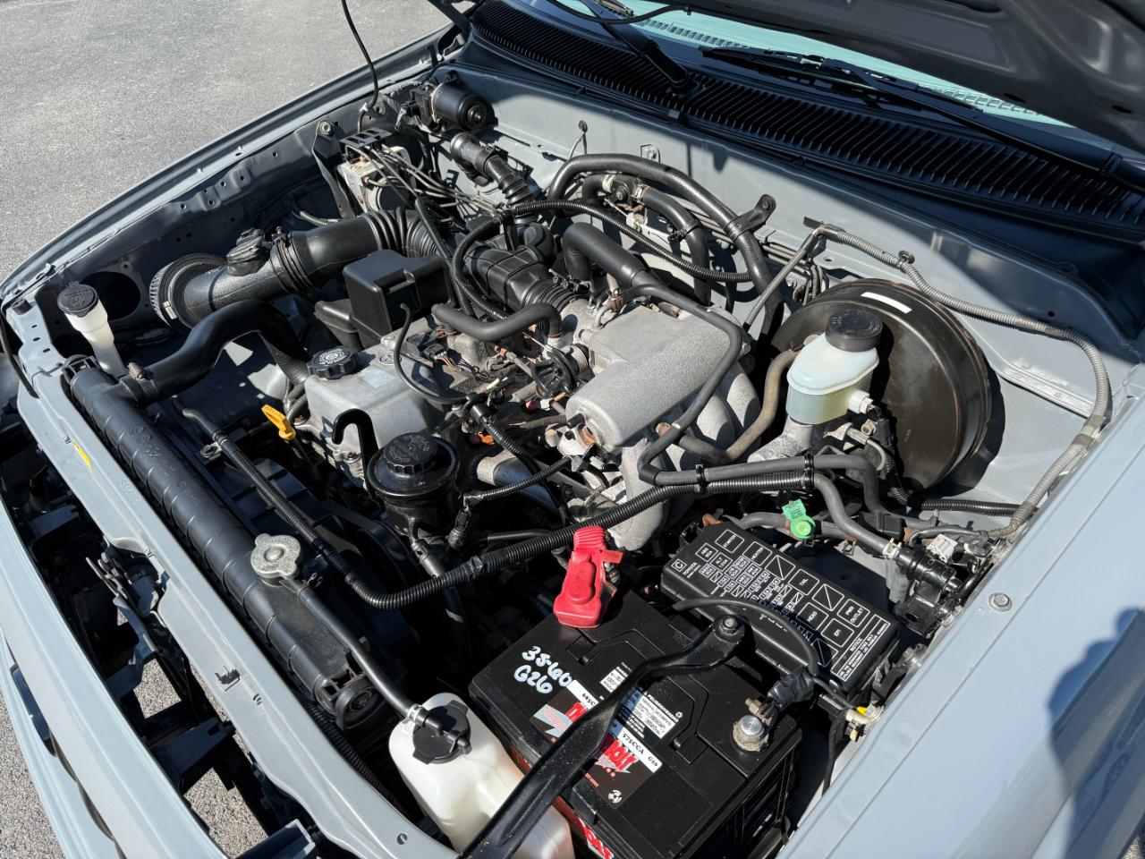 Toyota Tacoma Reg Cab Auto (Natl) 2004
