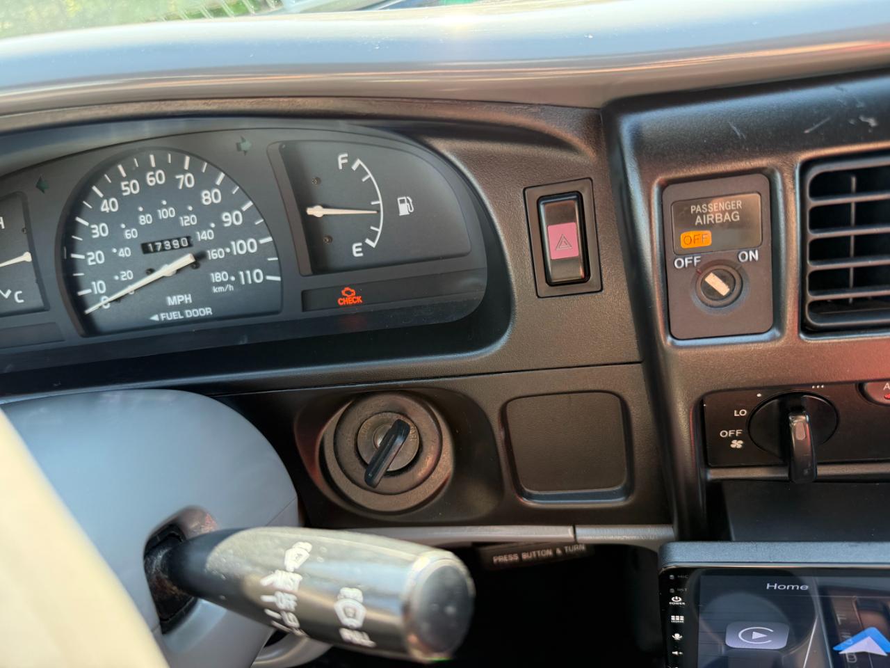 Toyota Tacoma Reg Cab Auto (Natl) 2004