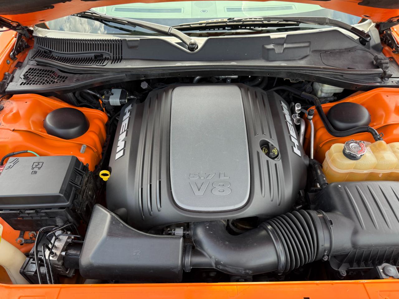 Dodge Challenger 2dr Cpe R/T 2014