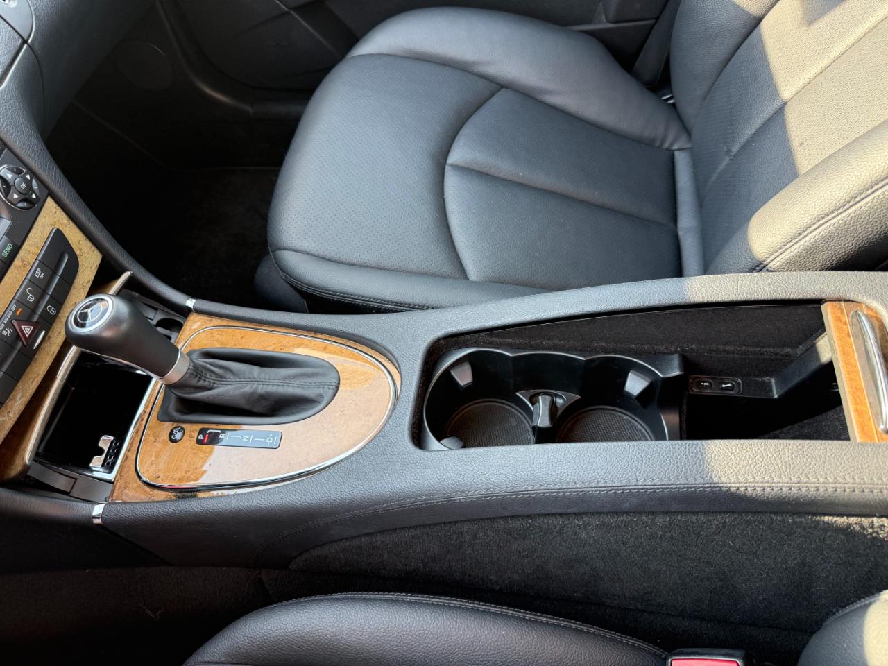 Mercedes-Benz E-Class 4dr Sdn Sport 3.5L RWD 2008