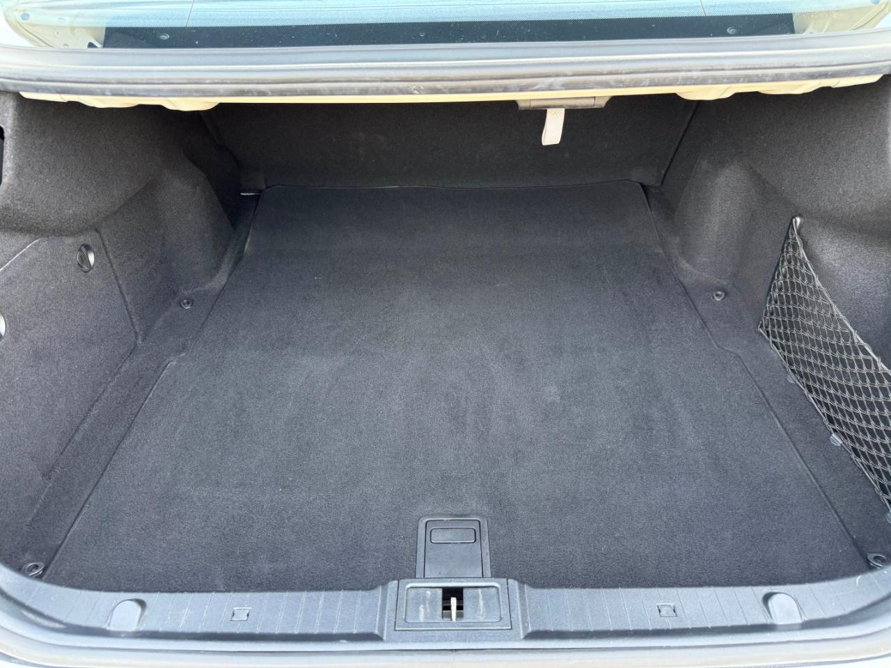 Mercedes-Benz E-Class 4dr Sdn Sport 3.5L RWD 2008