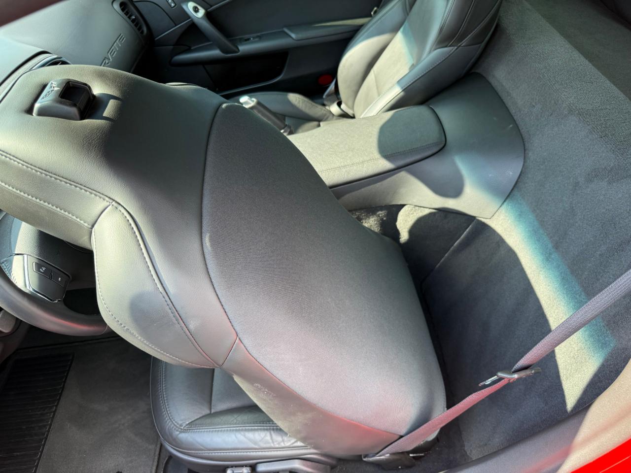 Chevrolet Corvette 2dr Cpe Z16 Grand Sport w/3LT 2012