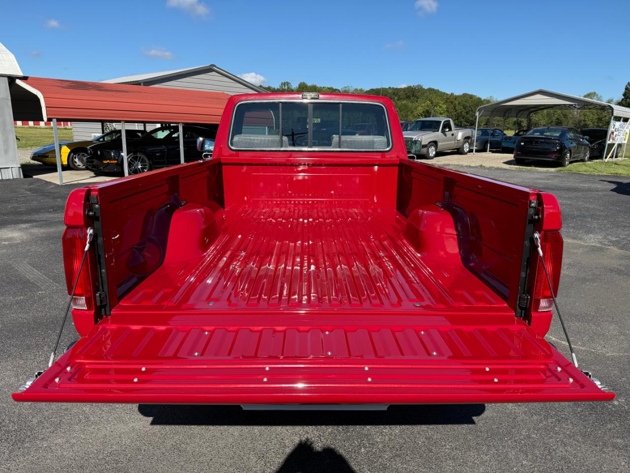 Ford F-150 Styleside "S" 117" WB 1990
