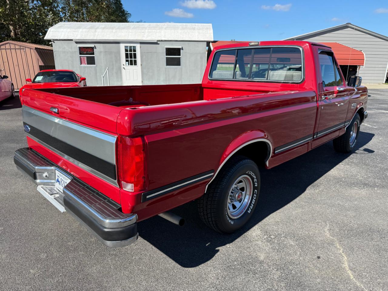 Ford F-150 Styleside "S" 117" WB 1990