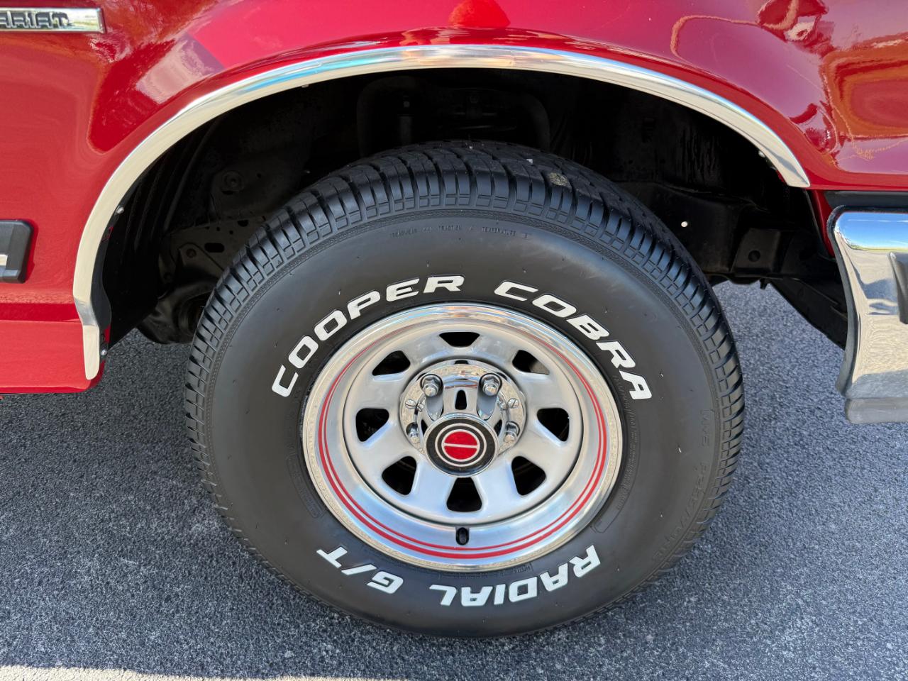 Ford F-150 Styleside "S" 117" WB 1990