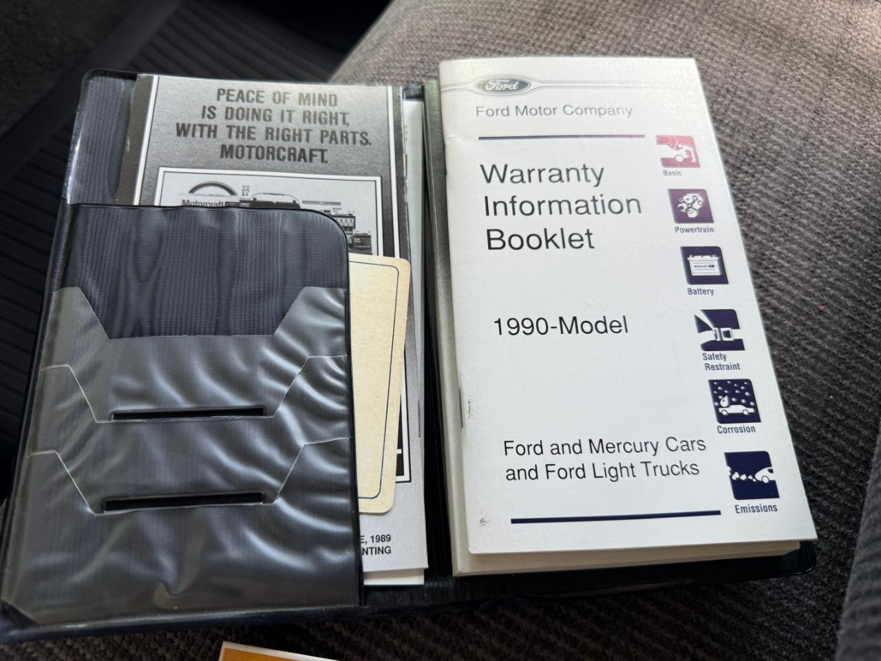 Ford F-150 Styleside "S" 117" WB 1990
