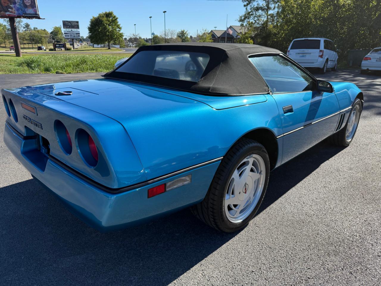 Chevrolet Corvette 2dr Convertible 1989