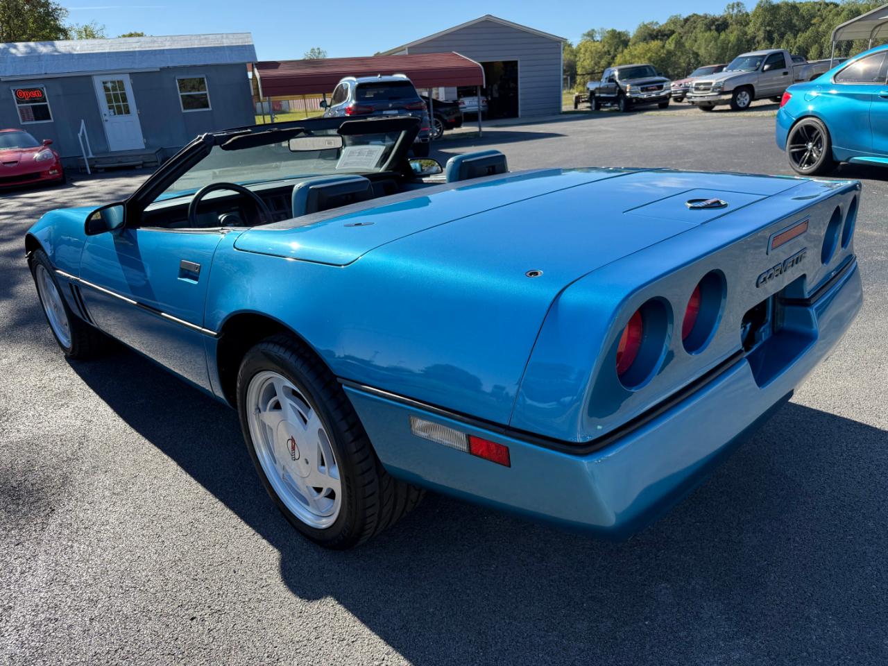 Chevrolet Corvette 2dr Convertible 1989