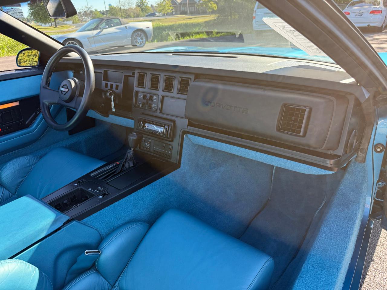 Chevrolet Corvette 2dr Convertible 1989