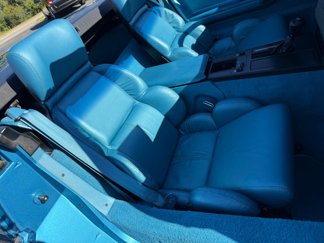 Chevrolet Corvette 2dr Convertible 1989
