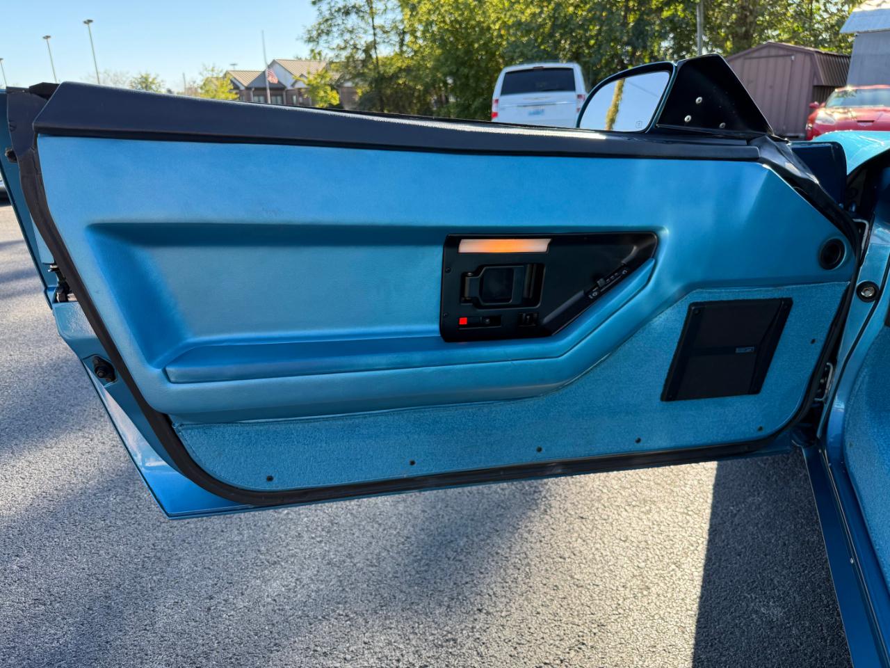 Chevrolet Corvette 2dr Convertible 1989