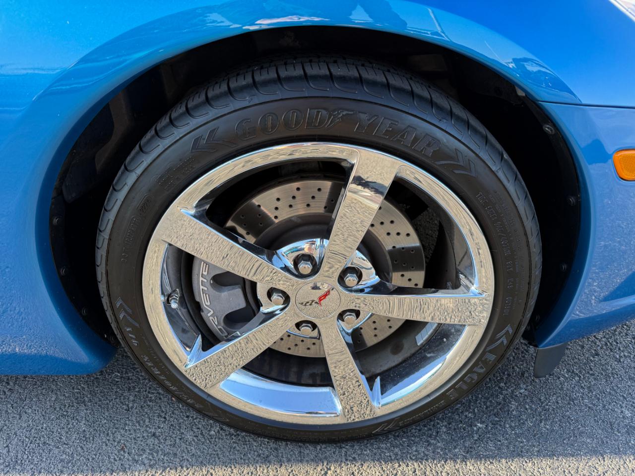Chevrolet Corvette 2dr Cpe w/3LT 2009