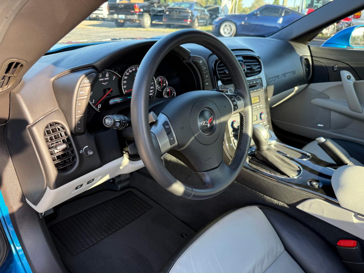 Chevrolet Corvette 2dr Cpe w/3LT 2009
