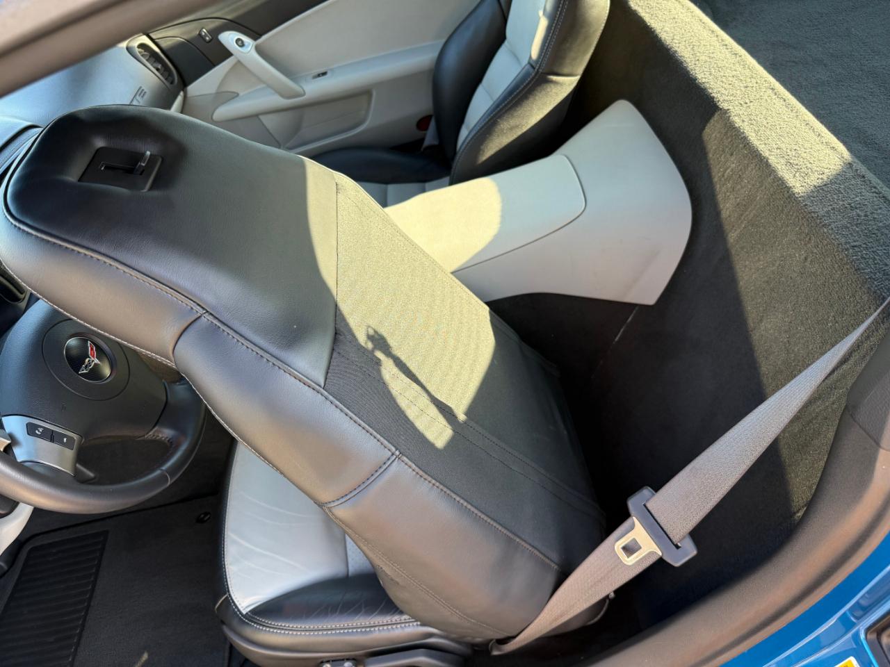 Chevrolet Corvette 2dr Cpe w/3LT 2009